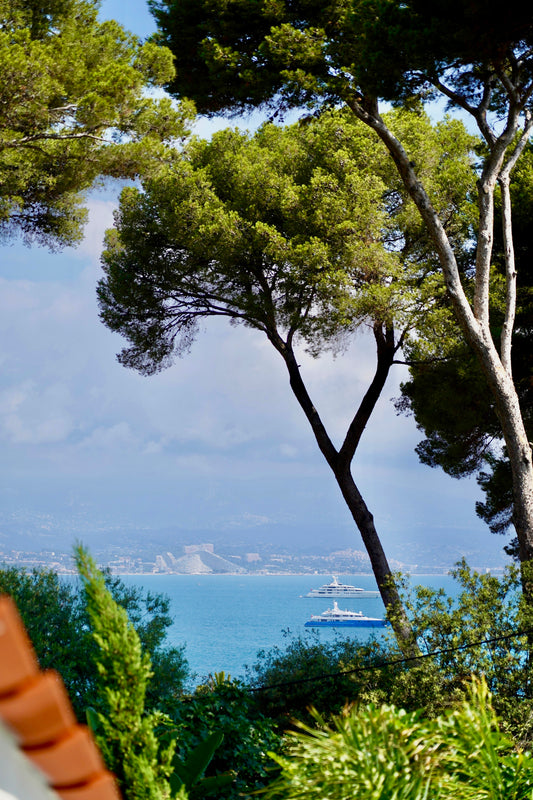 ANTIBES